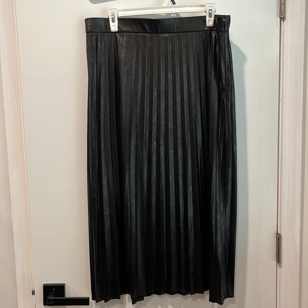 Black Vegan Snake Skin Pleaded Midi Skirt